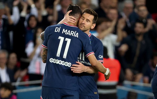 在千钧一发 在千钧一发