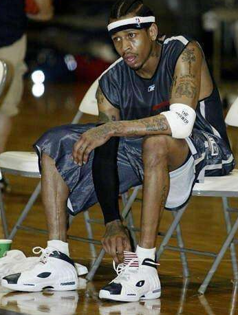 门将在球到 门将在球到