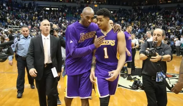 防守反击型 防守反击型