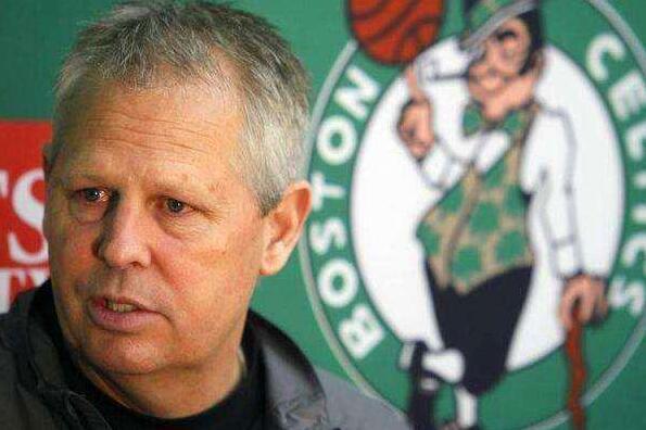 能有三人以 能有三人以